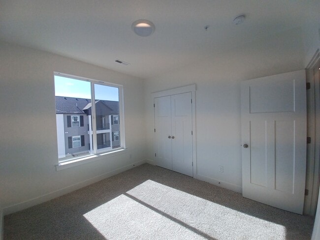 Building Photo - 3717 W 1500 N