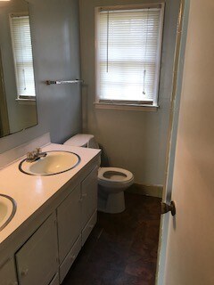 Building Photo - Charming 3 Bedroom Home in Matthews!