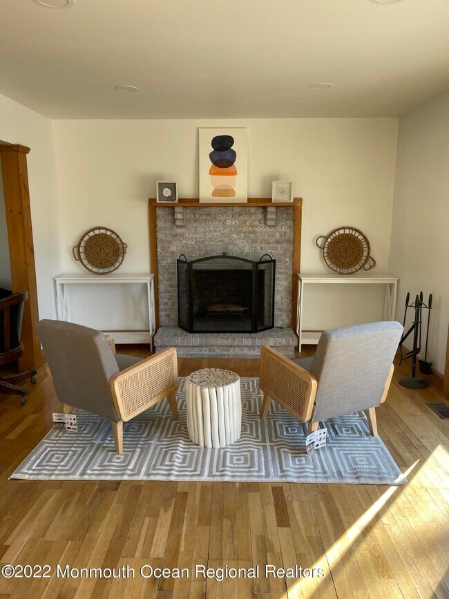 Building Photo - 80 Girard Ave