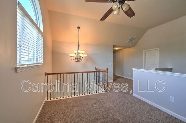 Building Photo - 209 Cameron Creek Ln