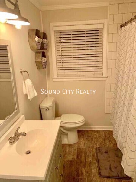 Building Photo - 103 Cherokee Rd