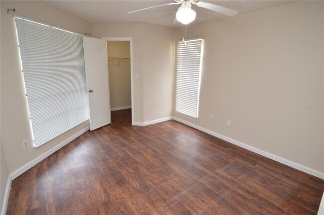 Building Photo - 8756 Mallard Reserve Dr