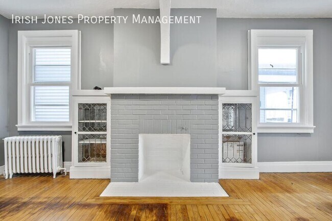 Building Photo - 190 Whitney Pl