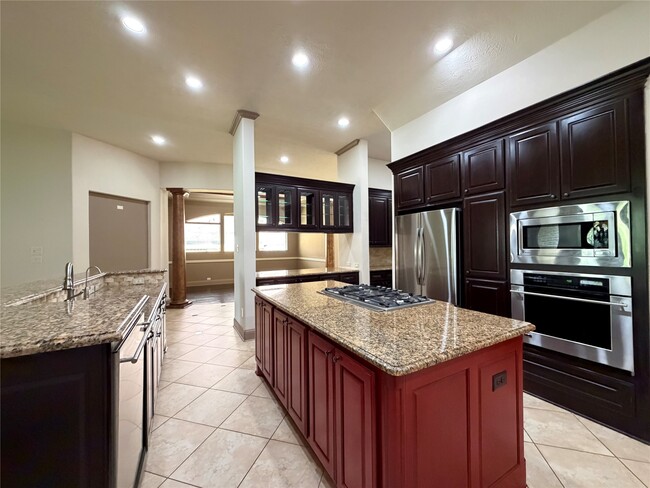 Building Photo - 6223 Duke Trail Ln