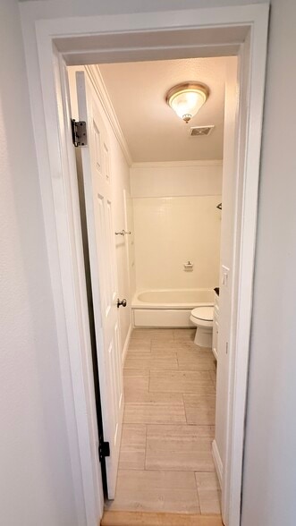 Building Photo - 4104 Emerald St