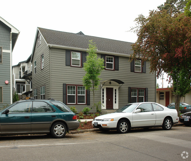 Building Photo - The Fenway