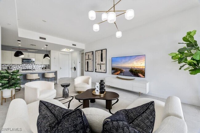 Building Photo - 1111 Central Ave