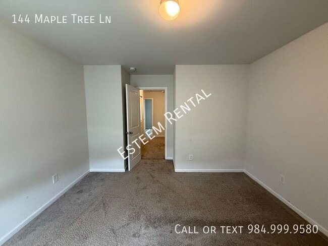 Building Photo - 144 Maple Tree Ln