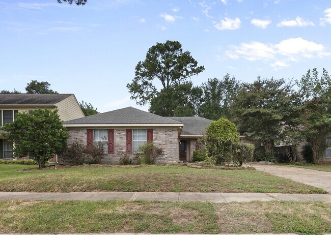 Building Photo - 9230 Wandsworth Dr