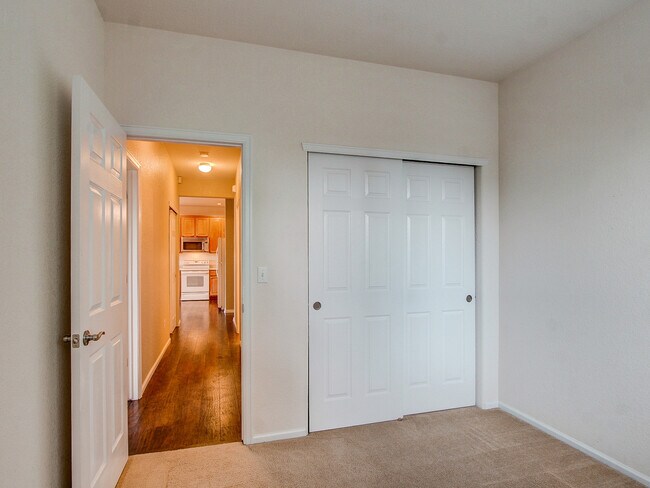 Building Photo - 2 Bed + Study Ranch Single Family Home in Murphy Creek