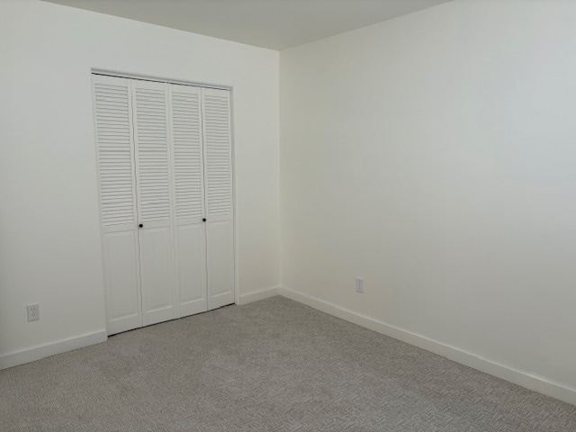 Building Photo - 2414 Leo Ave