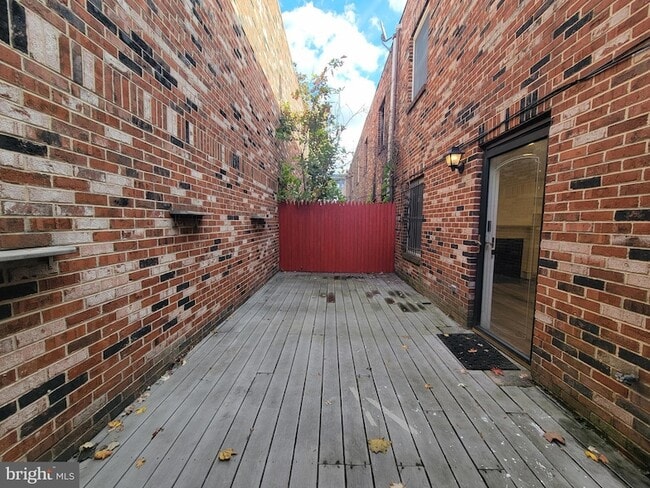 Building Photo - 1727 Fitzwater St