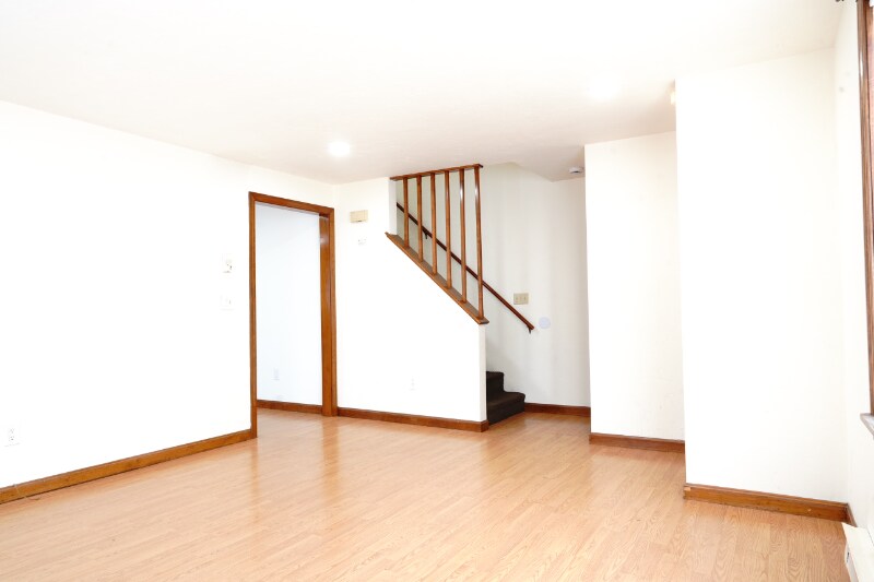 Building Photo - 3 Watson Ave