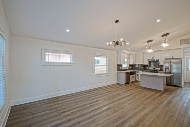 Building Photo - Remodeled, Bright & Charming Single-Story Home on Oversized Lot w/ Huge Back Yard, Front Yard w/ ...