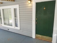 Building Photo - 9453 Old Plank Rd