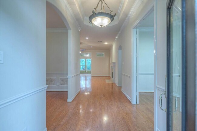 Building Photo - 29702 Orchard Grove Dr