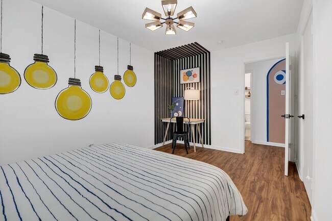 Building Photo - 5755 Cartagena St