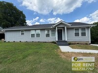 Building Photo - Pickens 3/2 Near Main Street!
