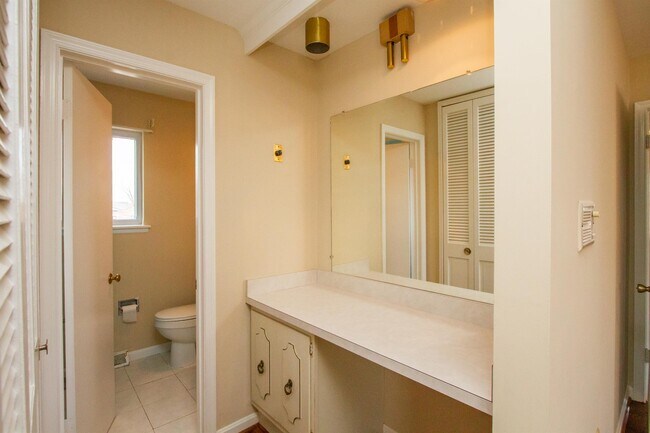 Building Photo - 13308 Fort Washington Rd