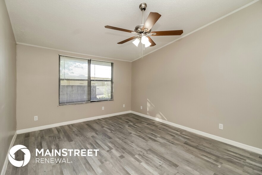 Building Photo - 1120 Errol Pl Cir