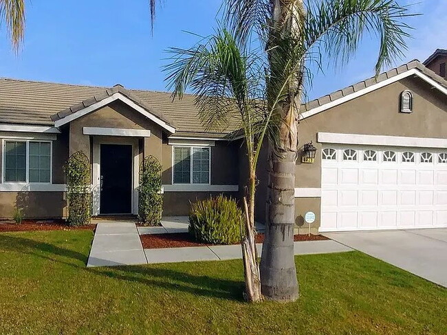 Building Photo - 4328 E Oak Ct