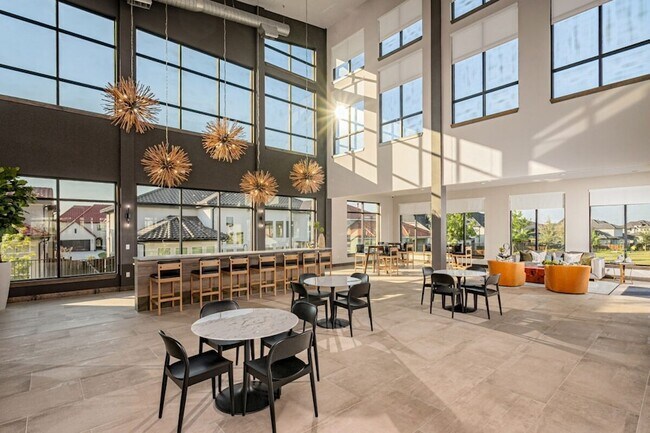 Building Photo - 11422 Chepstow Crescent Ct