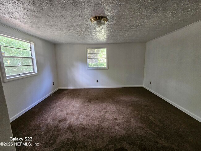 Building Photo - 6526 Ribault Rd
