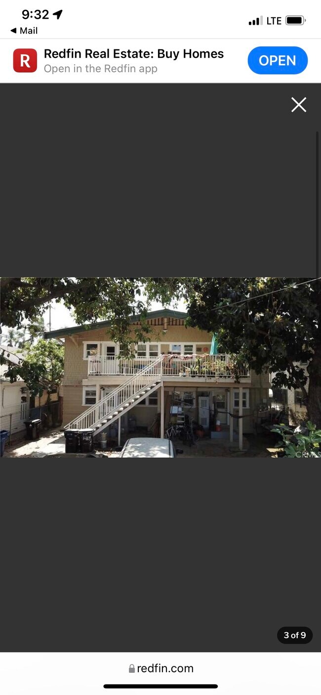 Building Photo - 1469 W Vernon Ave