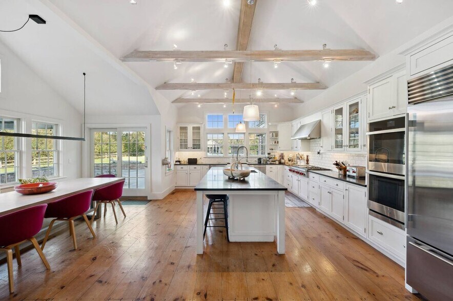 Building Photo - 50 Mecox Bay Ln