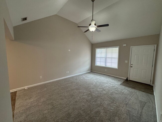 Building Photo - 1529 Gambill Wood Dr