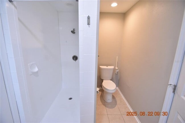 Building Photo - 1455 Ridgelane Cir S