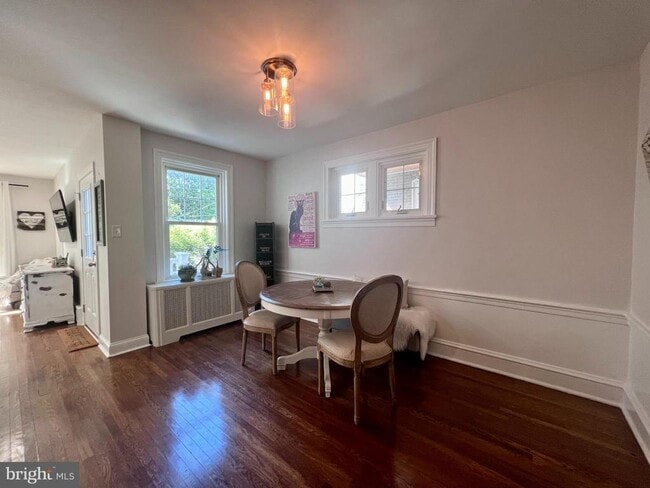 Building Photo - 1407 N Grant Ave