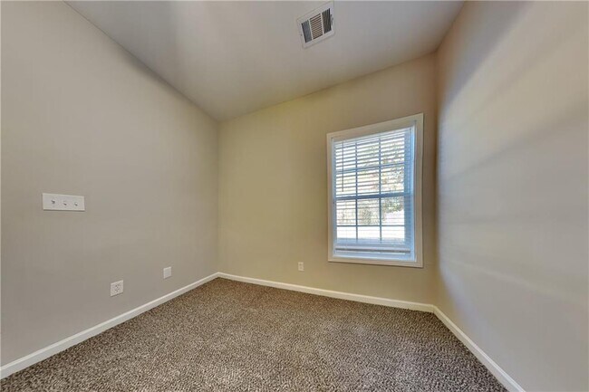 Building Photo - 2522 Carleton Gold Rd