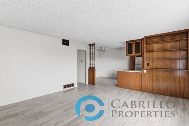 Building Photo - 4622 Hamilton St