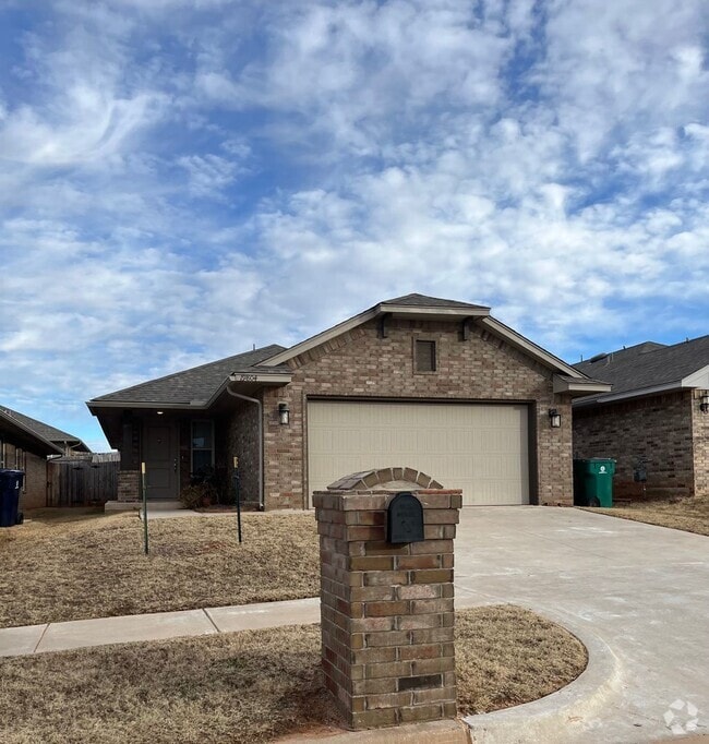 Building Photo - FIRST MONTH FREE! - DON'T MISS OUT!