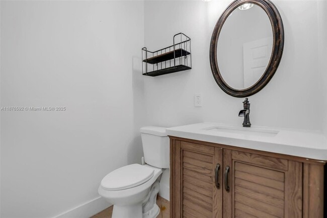 Building Photo - 2716 SW 180th Ave