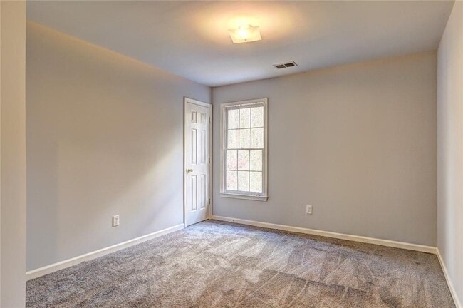 Building Photo - 980 Laurel Springs Ln SW