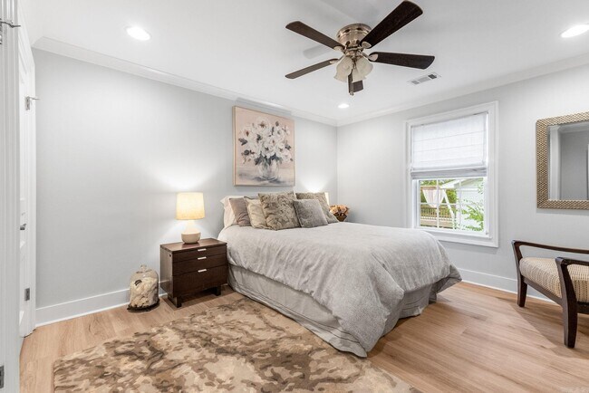 Building Photo - 1628 Pine Valley Rd