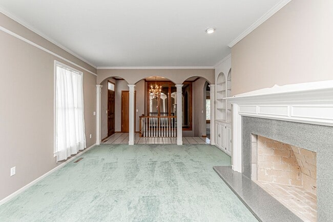 Building Photo - Please View 3D Virtual Walk-Through Before...