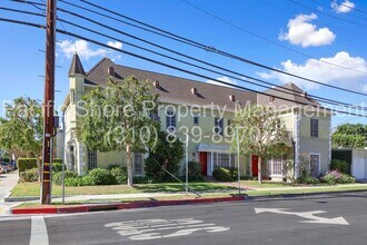Building Photo - Orange Triplex
