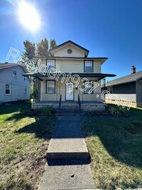 Building Photo - Cozy 3 Bed 1.5 bath