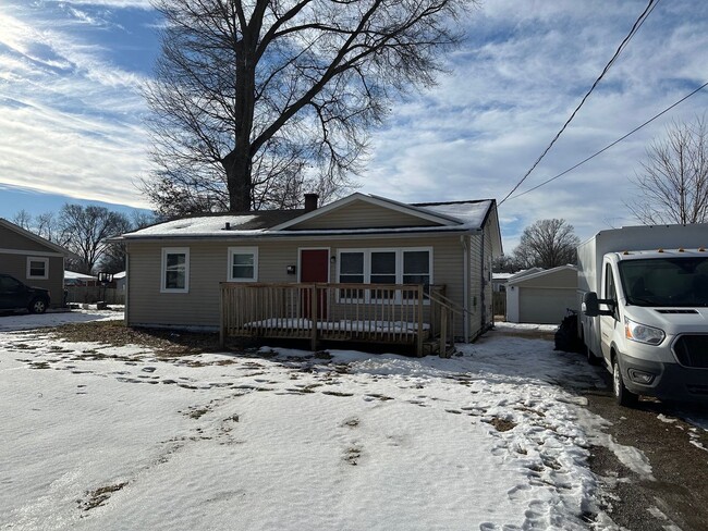 Primary Photo - Three bedroom, One bath home with 2 1/2 De...