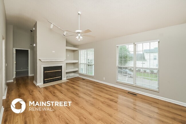 Building Photo - 1014 Lassiter Dr