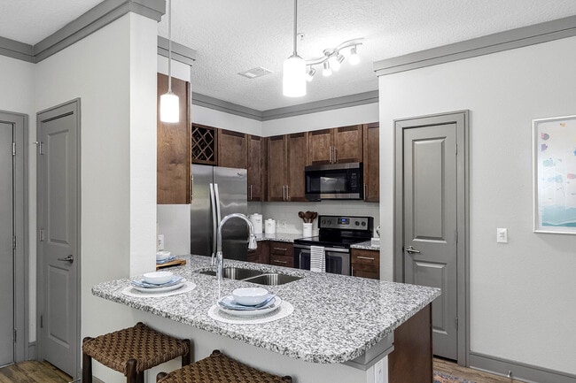 Building Photo - Cortland World Gateway