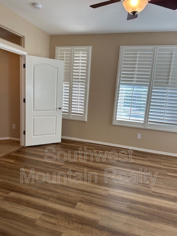 Building Photo - 4245 E Ficus Way