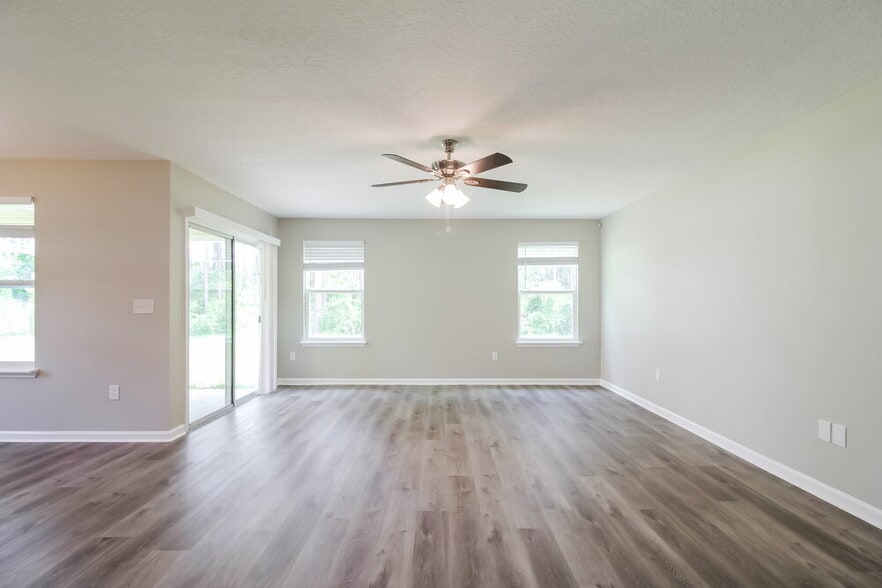 Building Photo - 77808 Lumber Creek Blvd