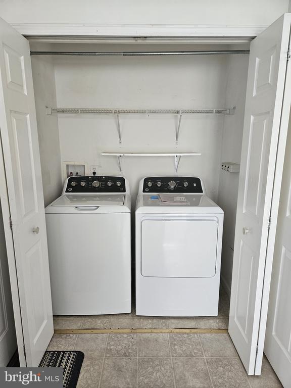 Building Photo - 1806 PA-212