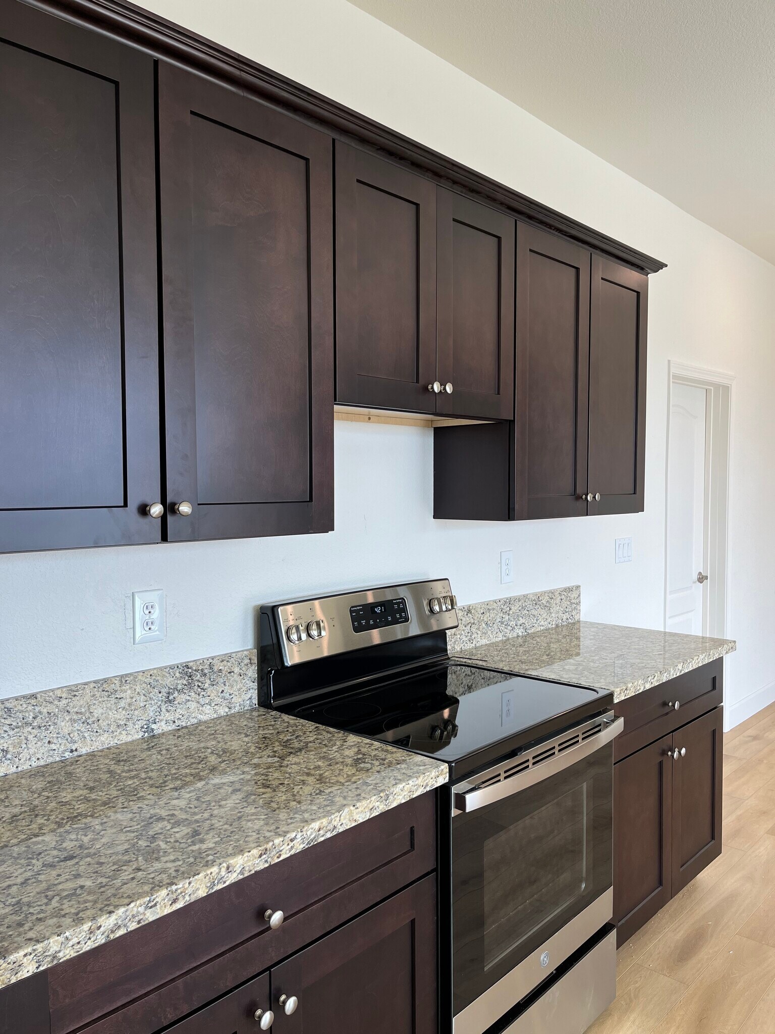 Building Photo - 3355 Barolo Ct