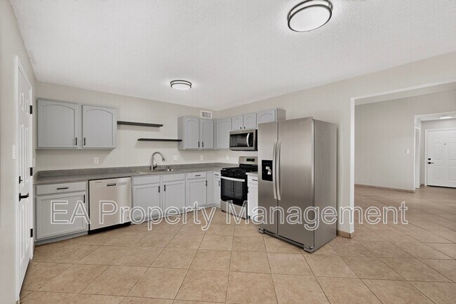 Building Photo - 5748 Pinon Flats Rd NW