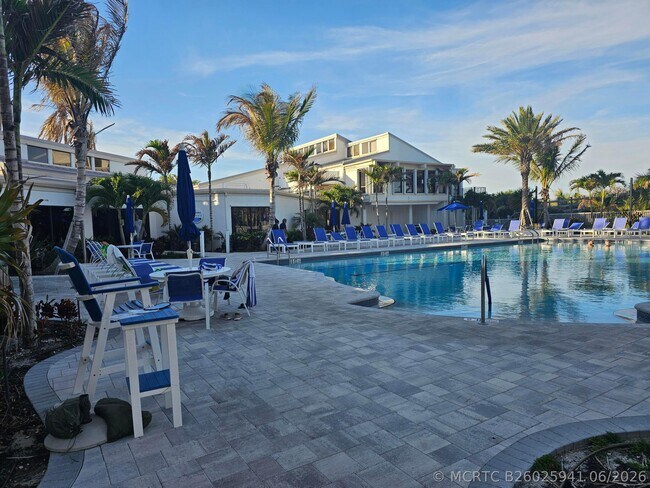 Building Photo - 2400 S Ocean Dr
